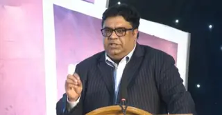 মোবাইল কিনতে কিস্তি সুবিধা দেবে দেশের সব ব্যাংক: তথ্যপ্রযুক্তি উপদেষ্টা
